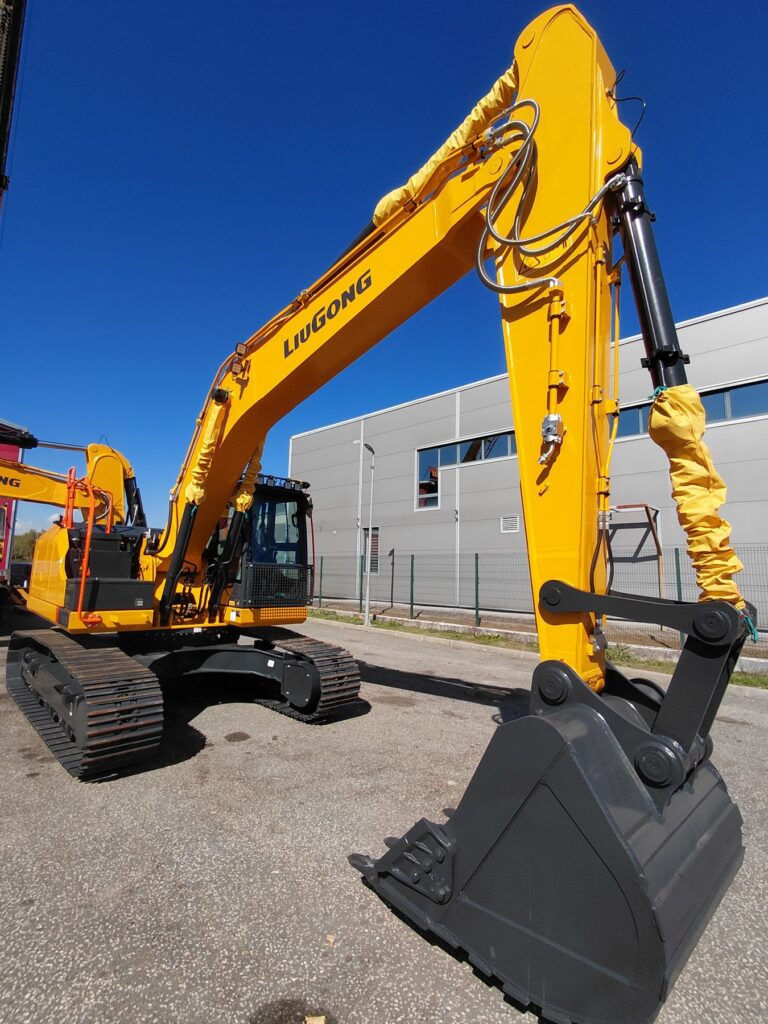 LiuGong 922F – pogled 9